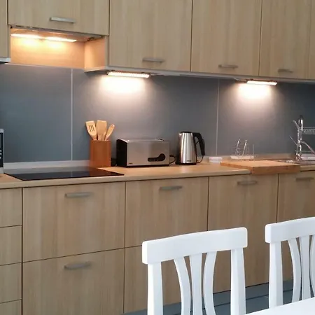 Apartment Elegant Seafront With Great Views