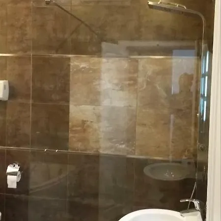 Apartment Elegant Seafront With Great Views Sliema